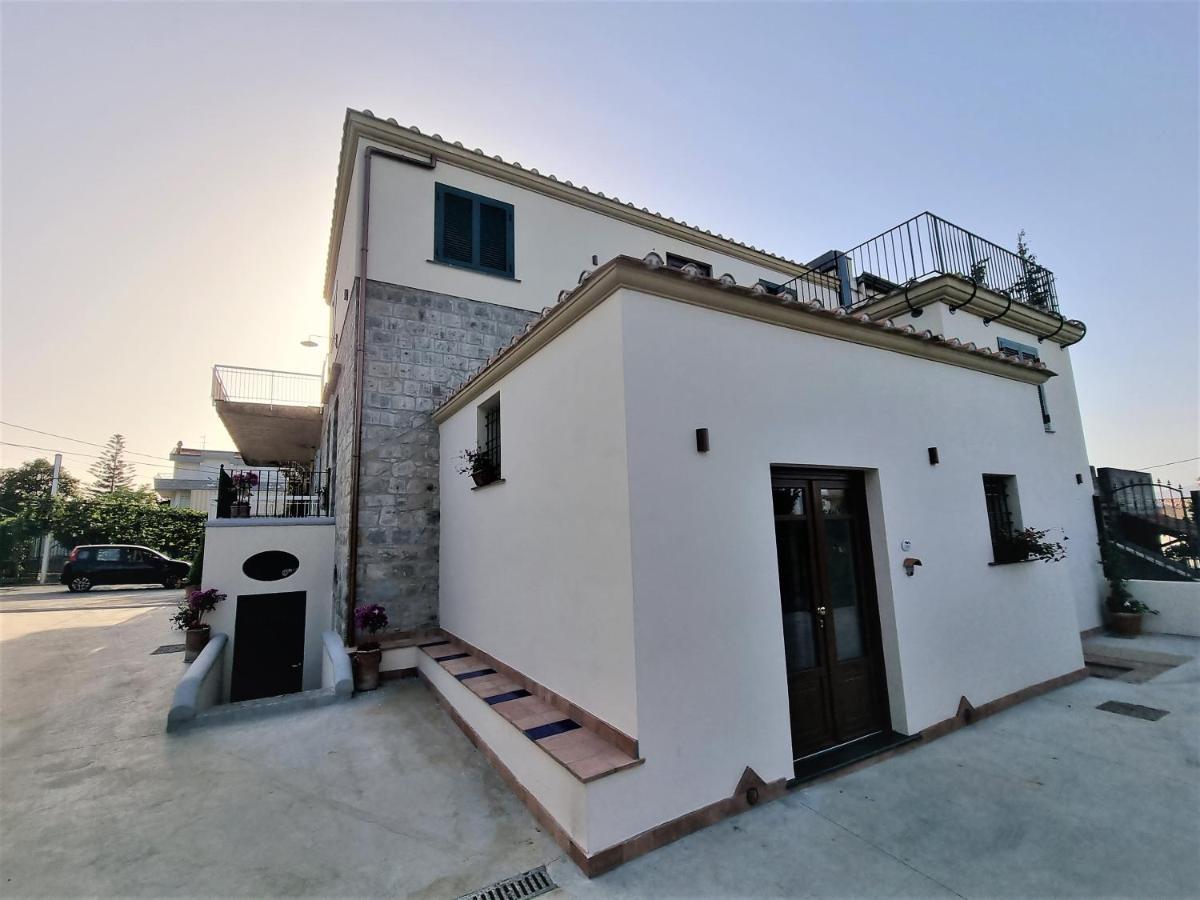 Casa Fifina Rooms Sant'Egidio del Monte Albino Eksteriør bilde